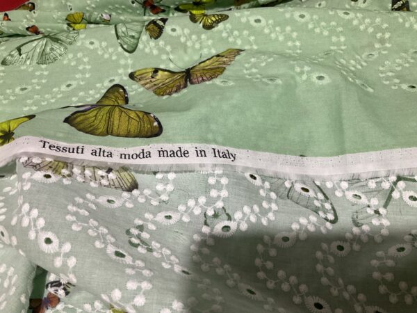 Wonderful Cotton poplin with embroidered eyelets and butterflies