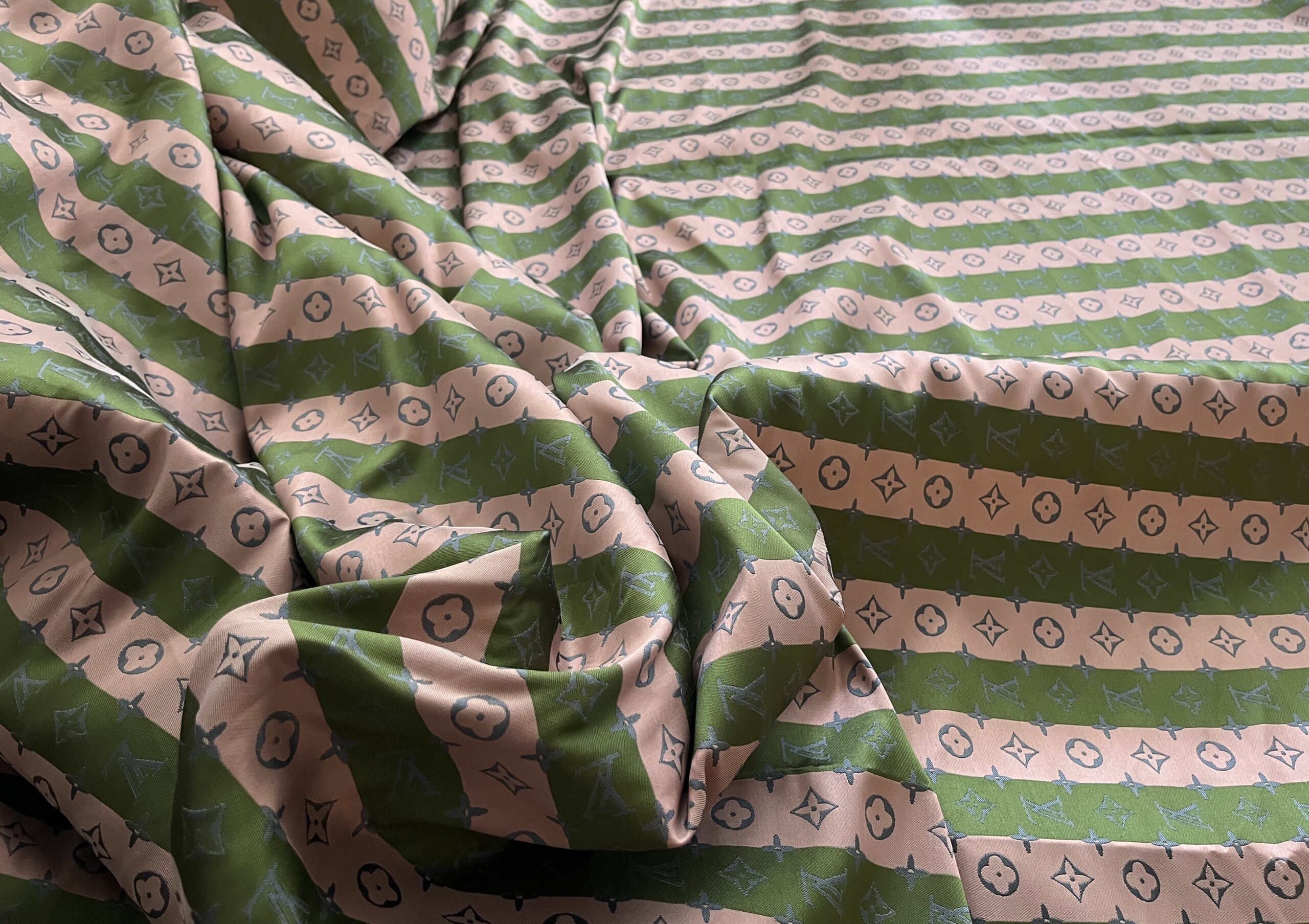 Soft L Jacquard Monogram Designer V Fabric/Jacket Jacquard Fabric/Jacquard  Couture Fabric